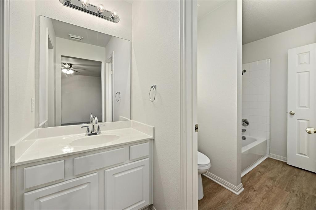 6405 Salcon Cliff DR