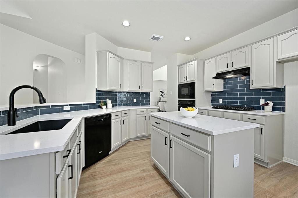 6405 Salcon Cliff DR