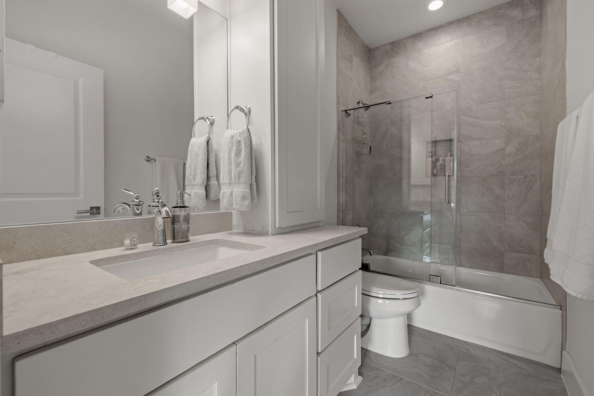 4720 Rockcliff RD # 1