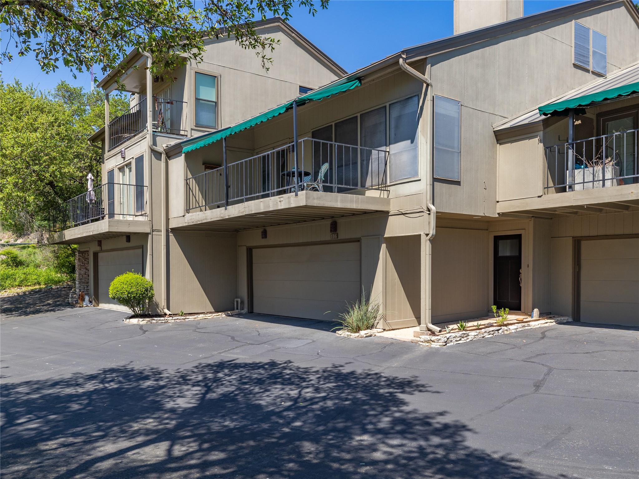 1821 Westlake DR # 116