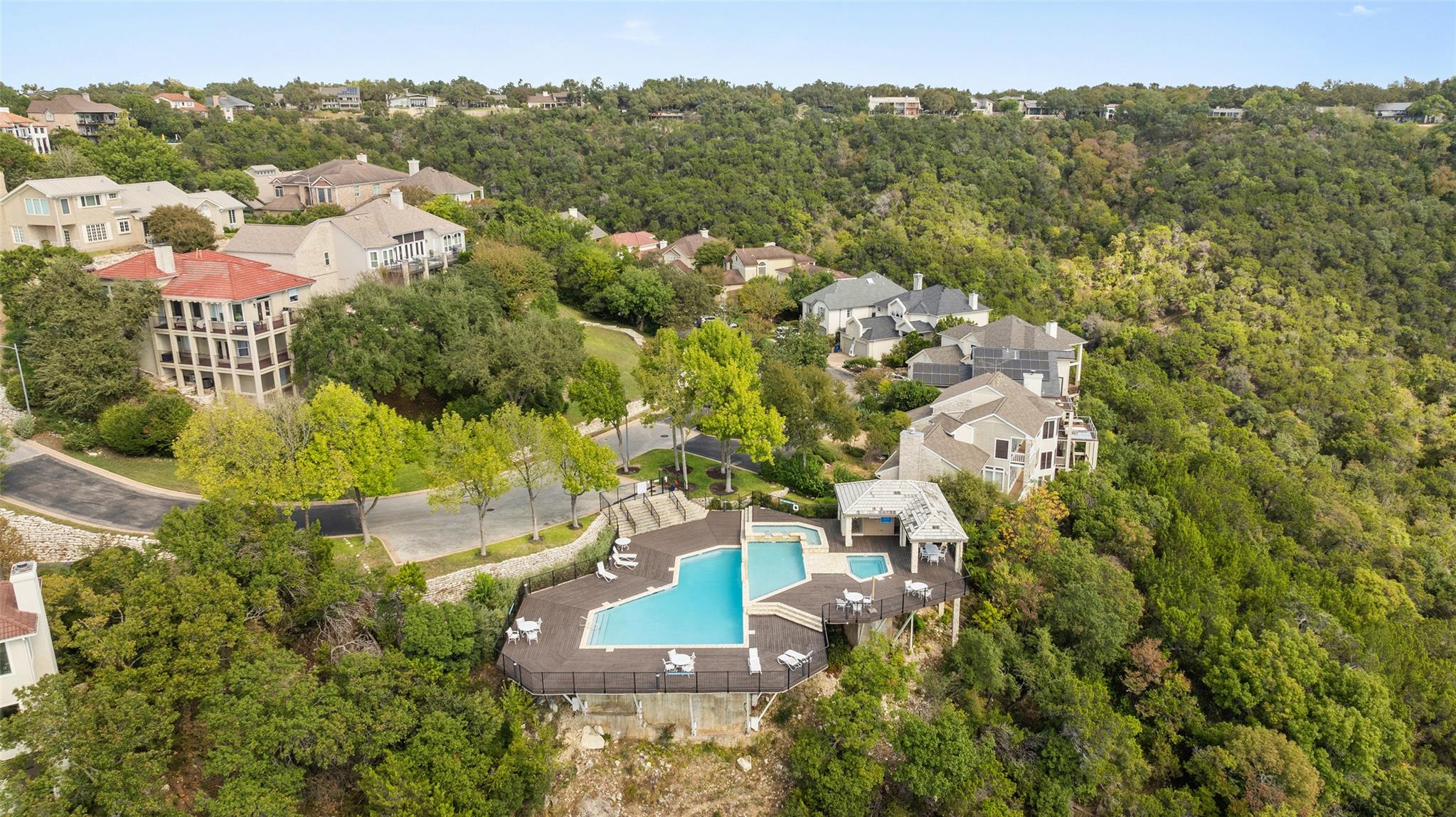 7114 Las Ventanas DR