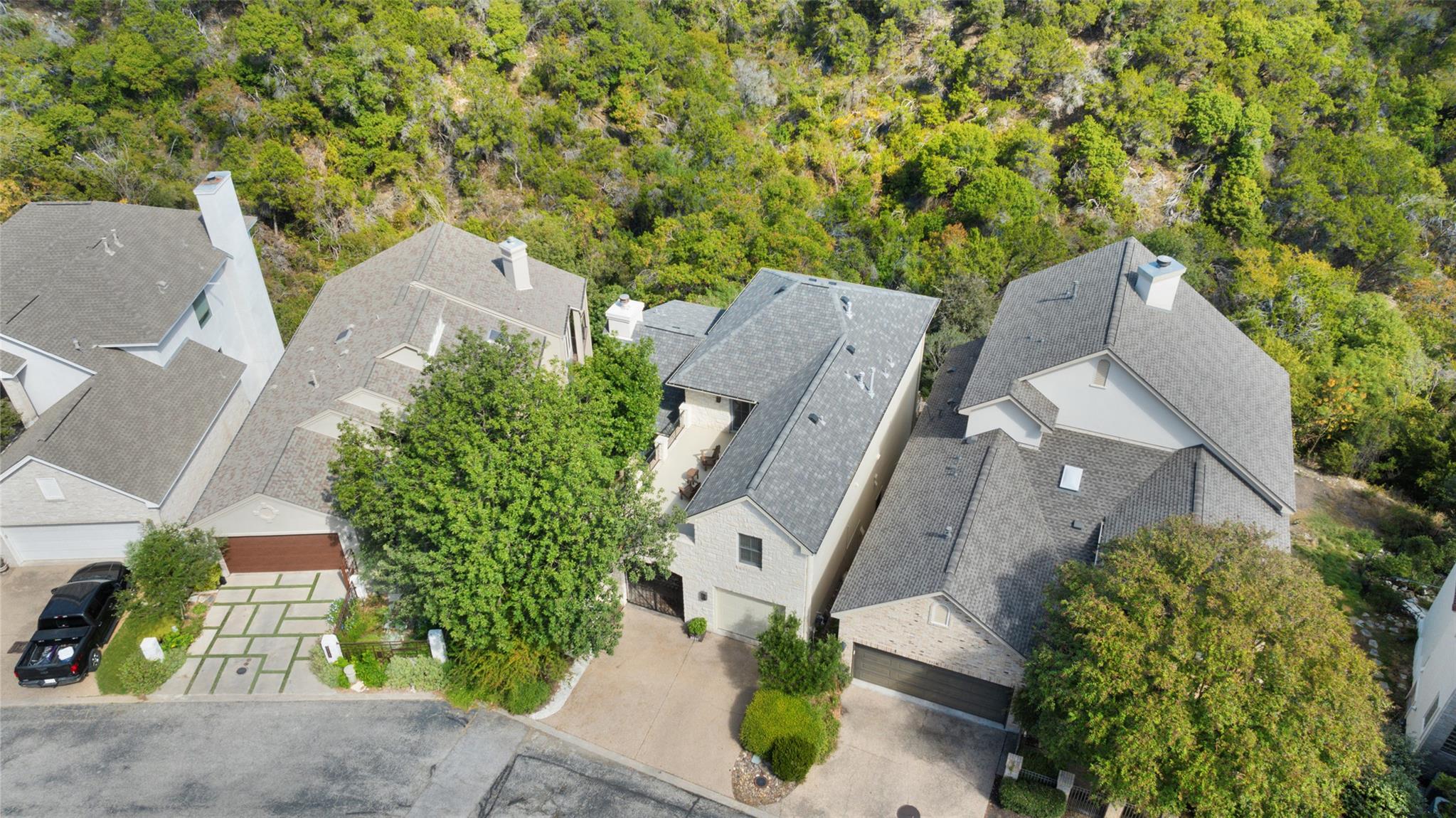 7114 Las Ventanas DR