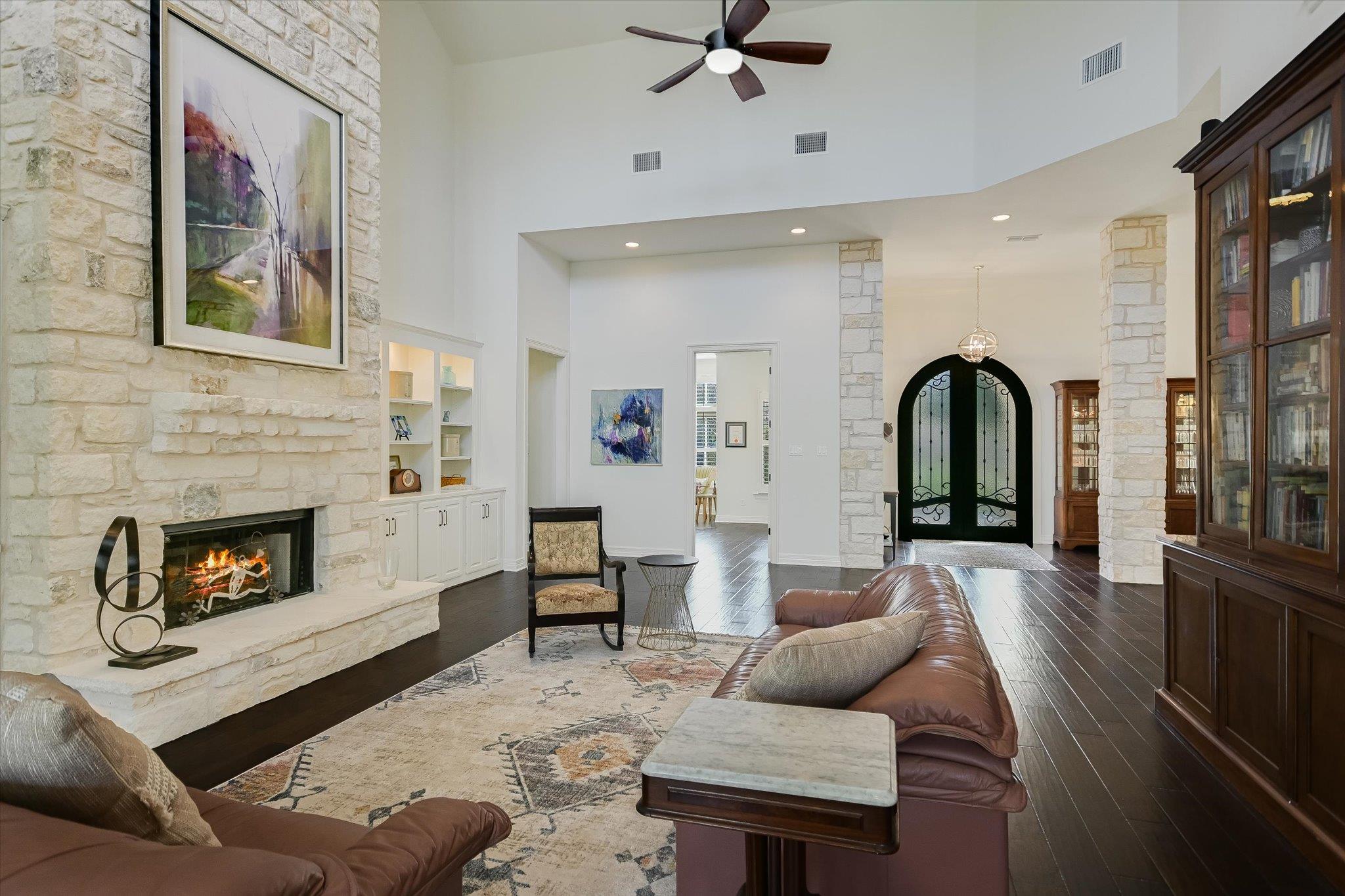 2901 Maravillas LOOP