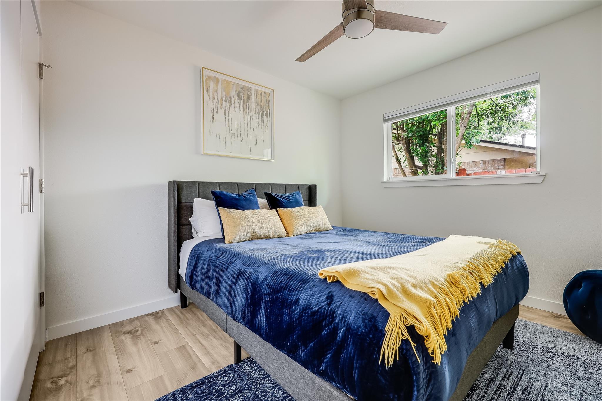 1415 Mearns Meadow BLVD