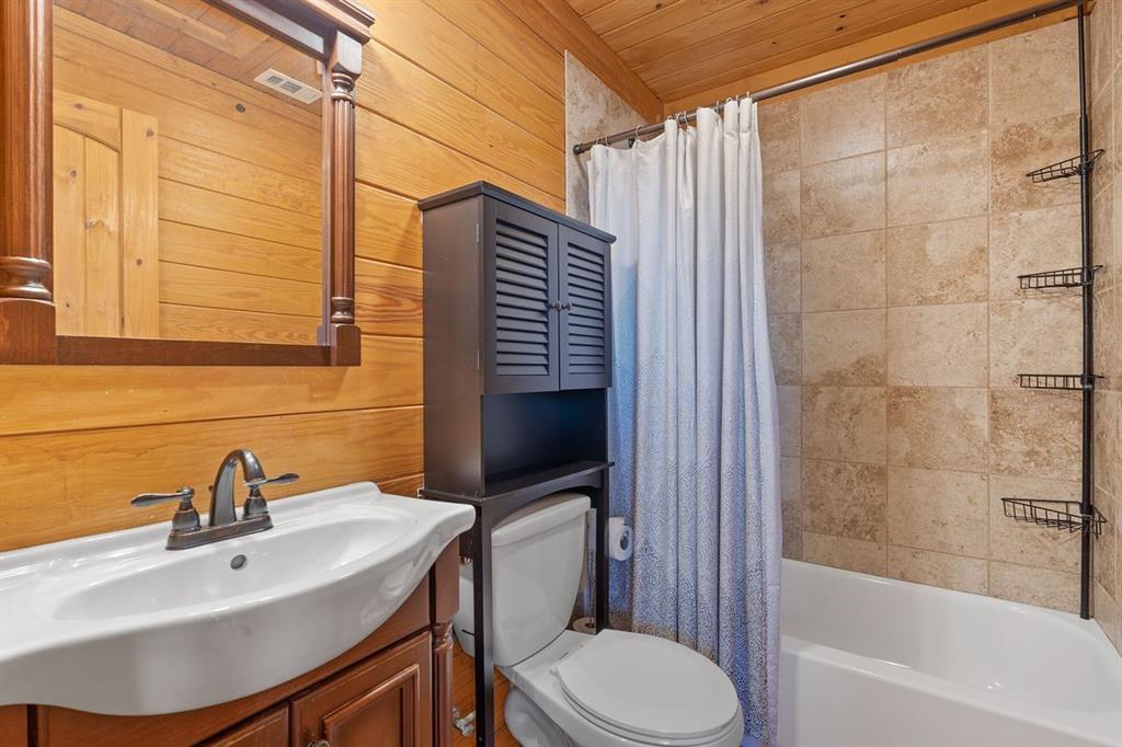 345 Medlin Creek LOOP