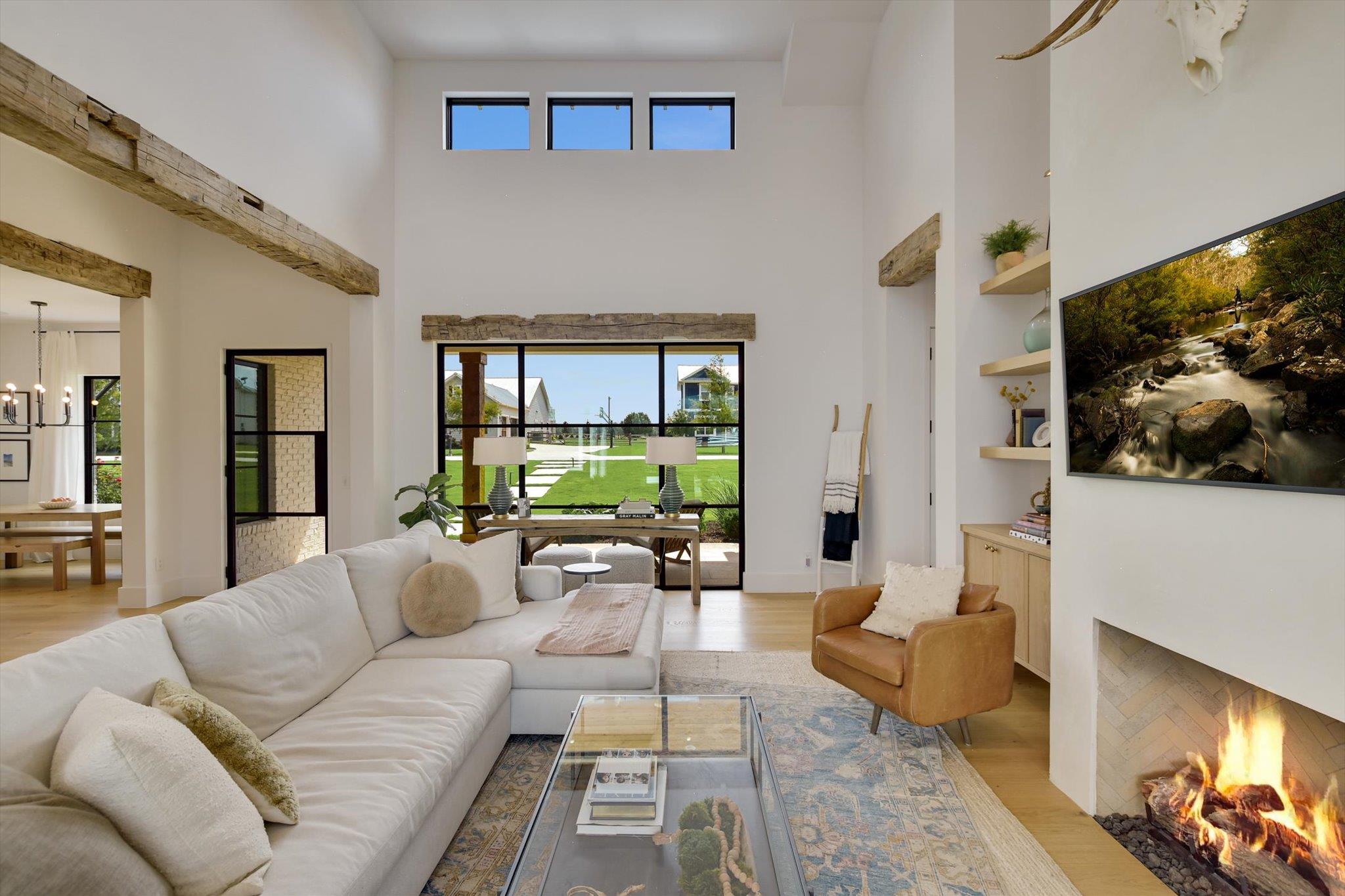 119 Victorian Gable DR