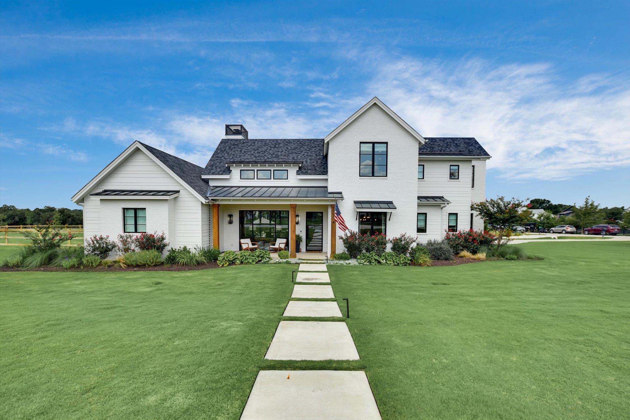 119 Victorian Gable DR