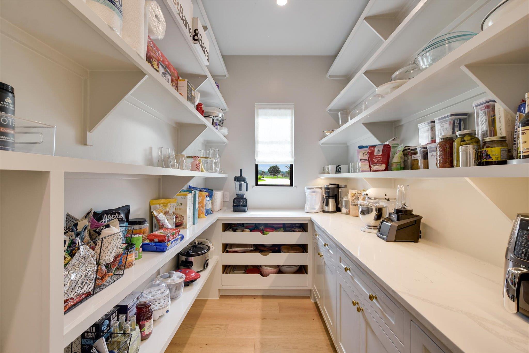 119 Victorian Gable DR