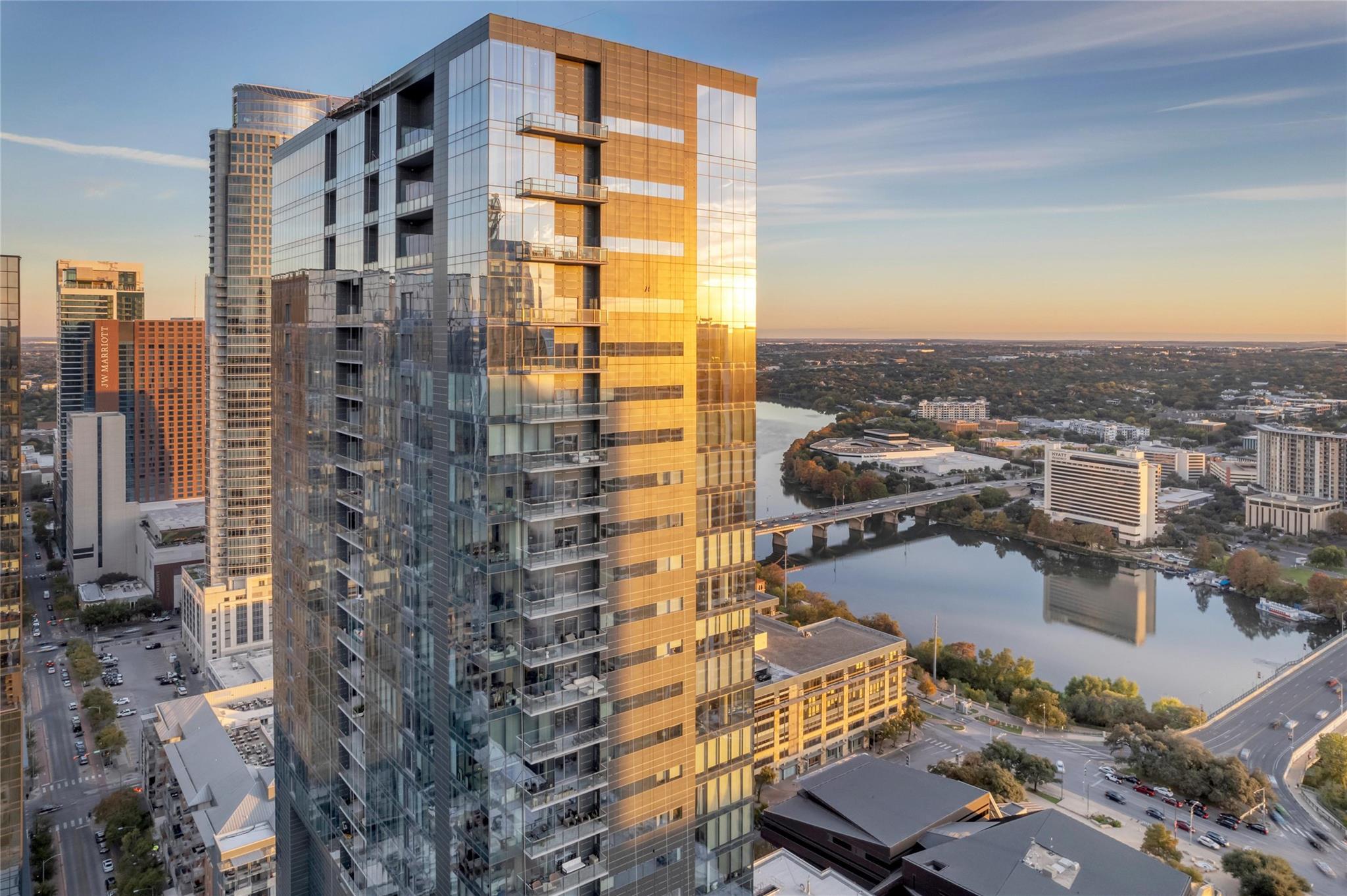 210 Lavaca ST # 3209