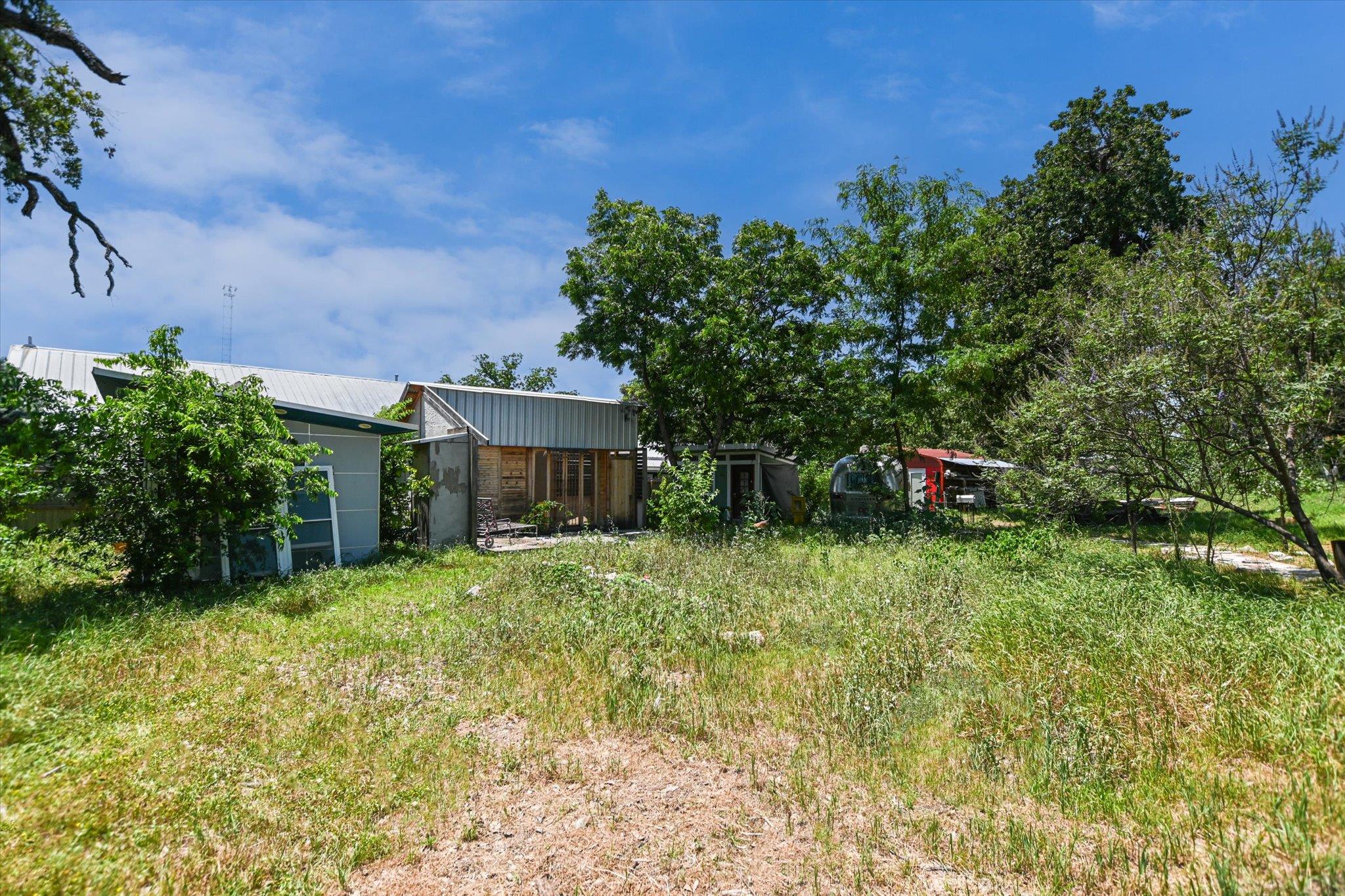 TBD Rosewood Ave