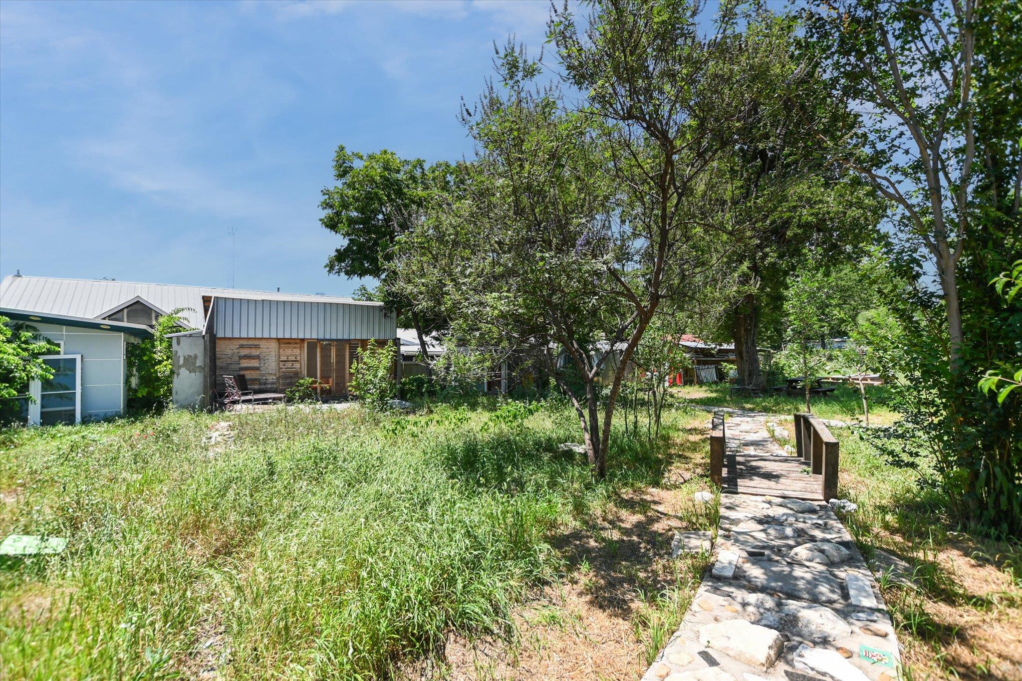 TBD Rosewood Ave