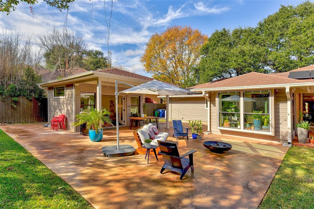 1601 Scottish Woods TRL