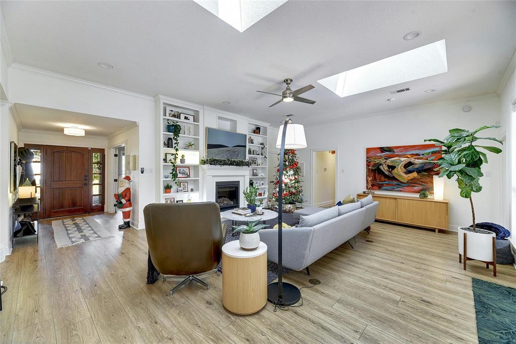 1601 Scottish Woods TRL