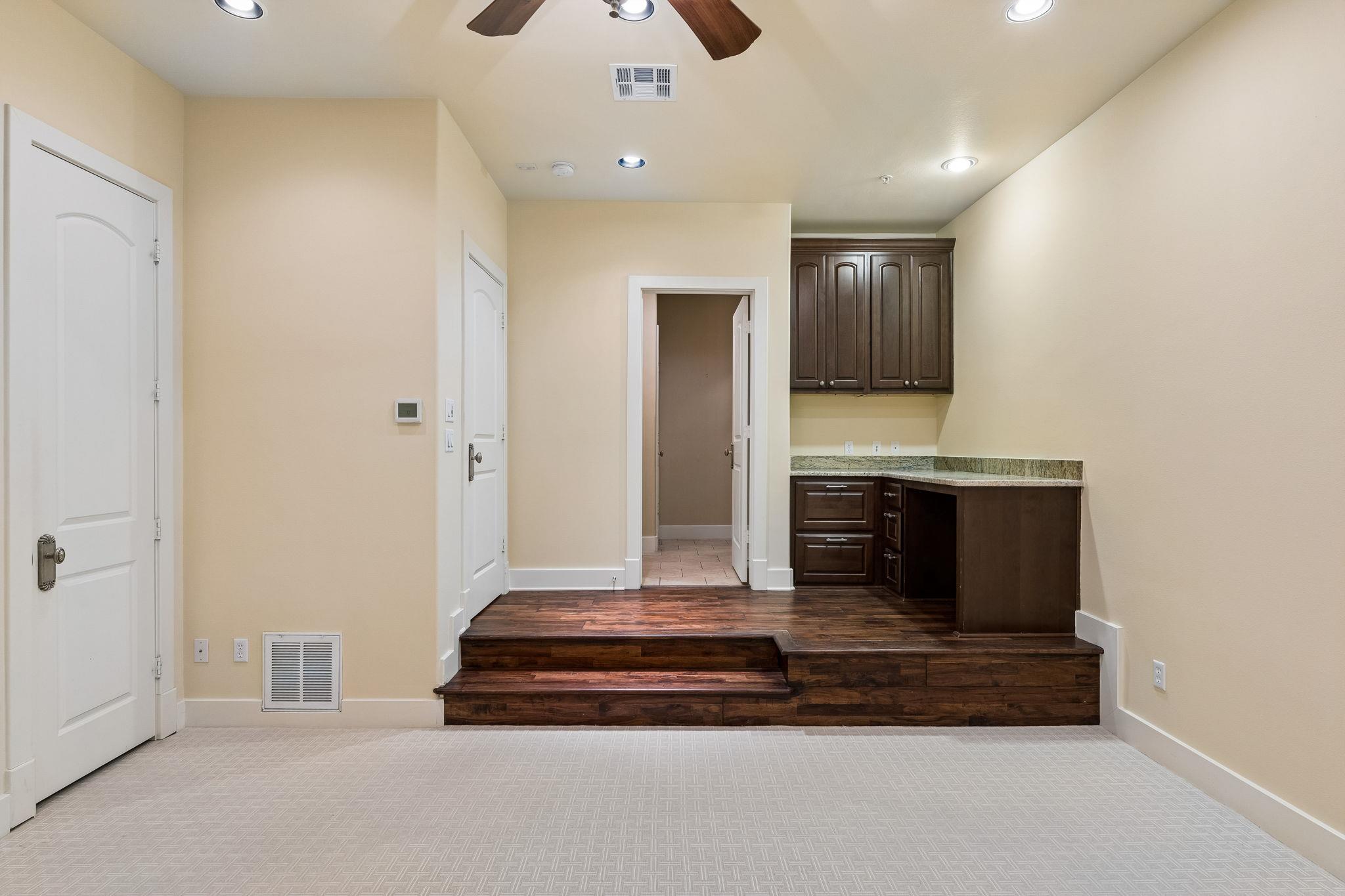 1529 Barton Springs RD # 9