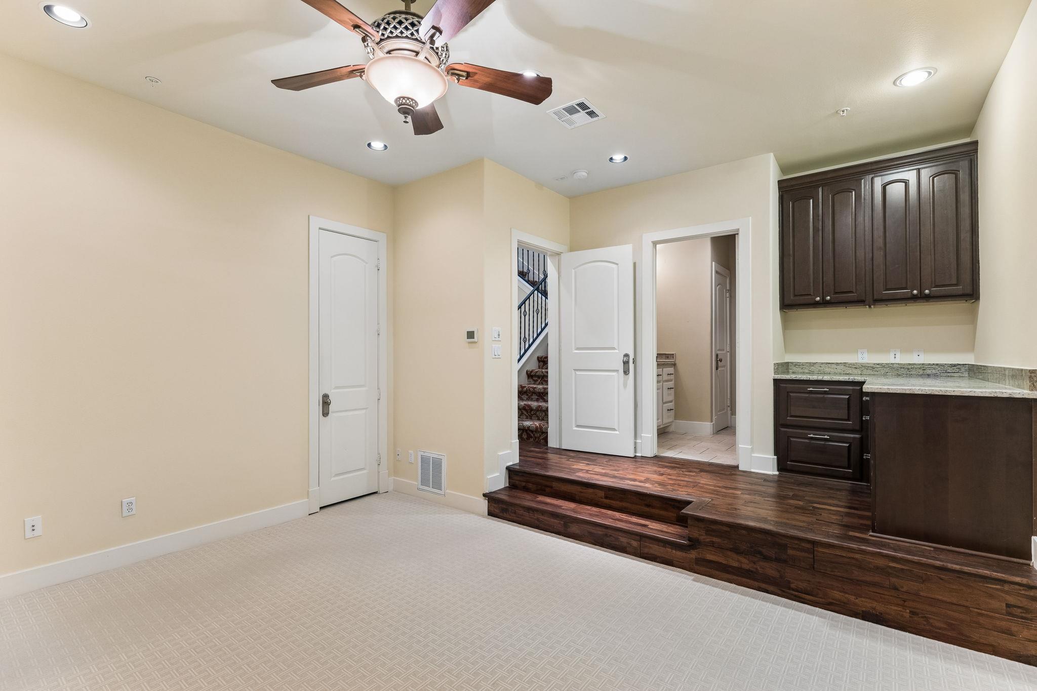 1529 Barton Springs RD # 9