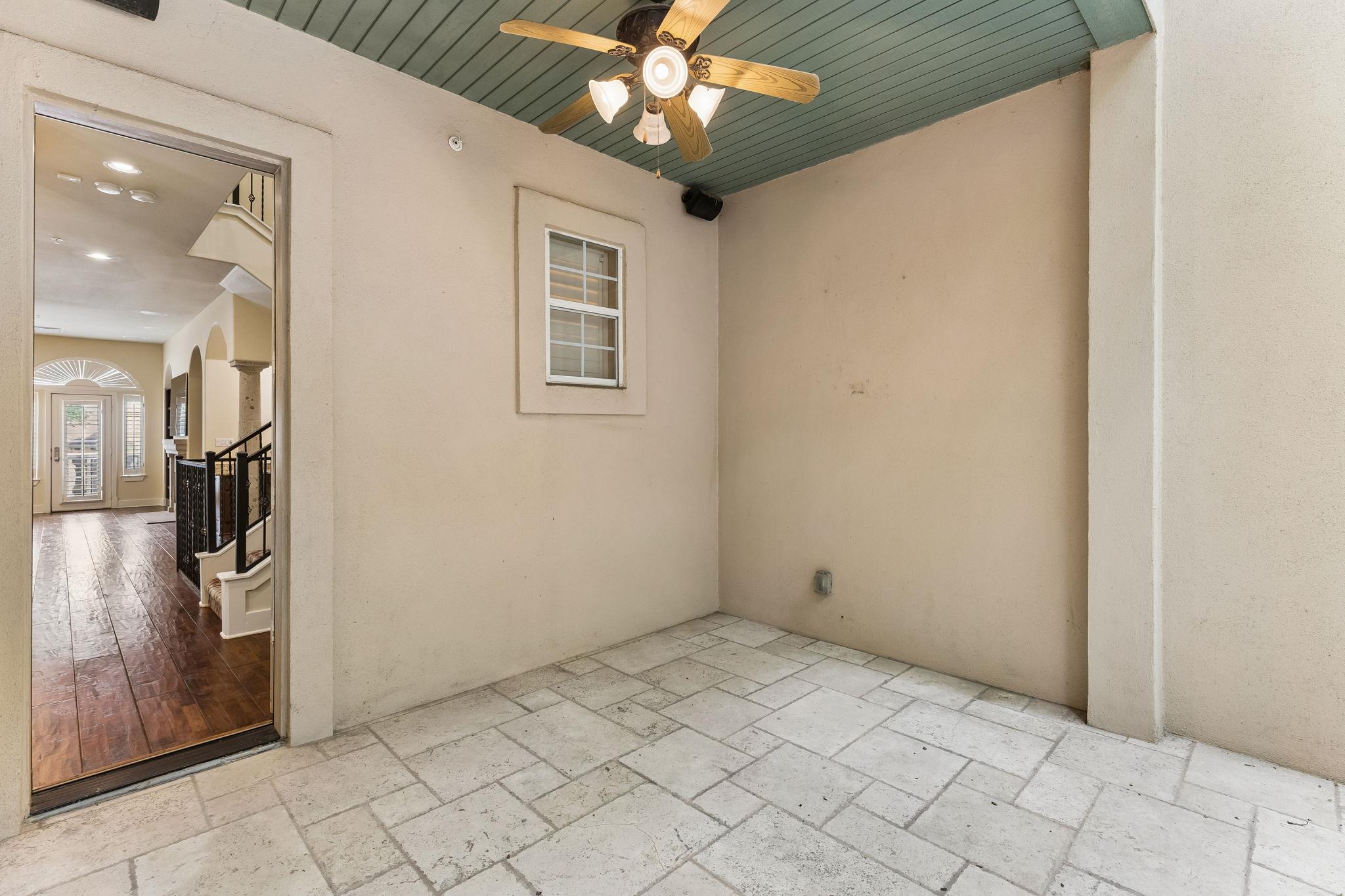 1529 Barton Springs RD # 9