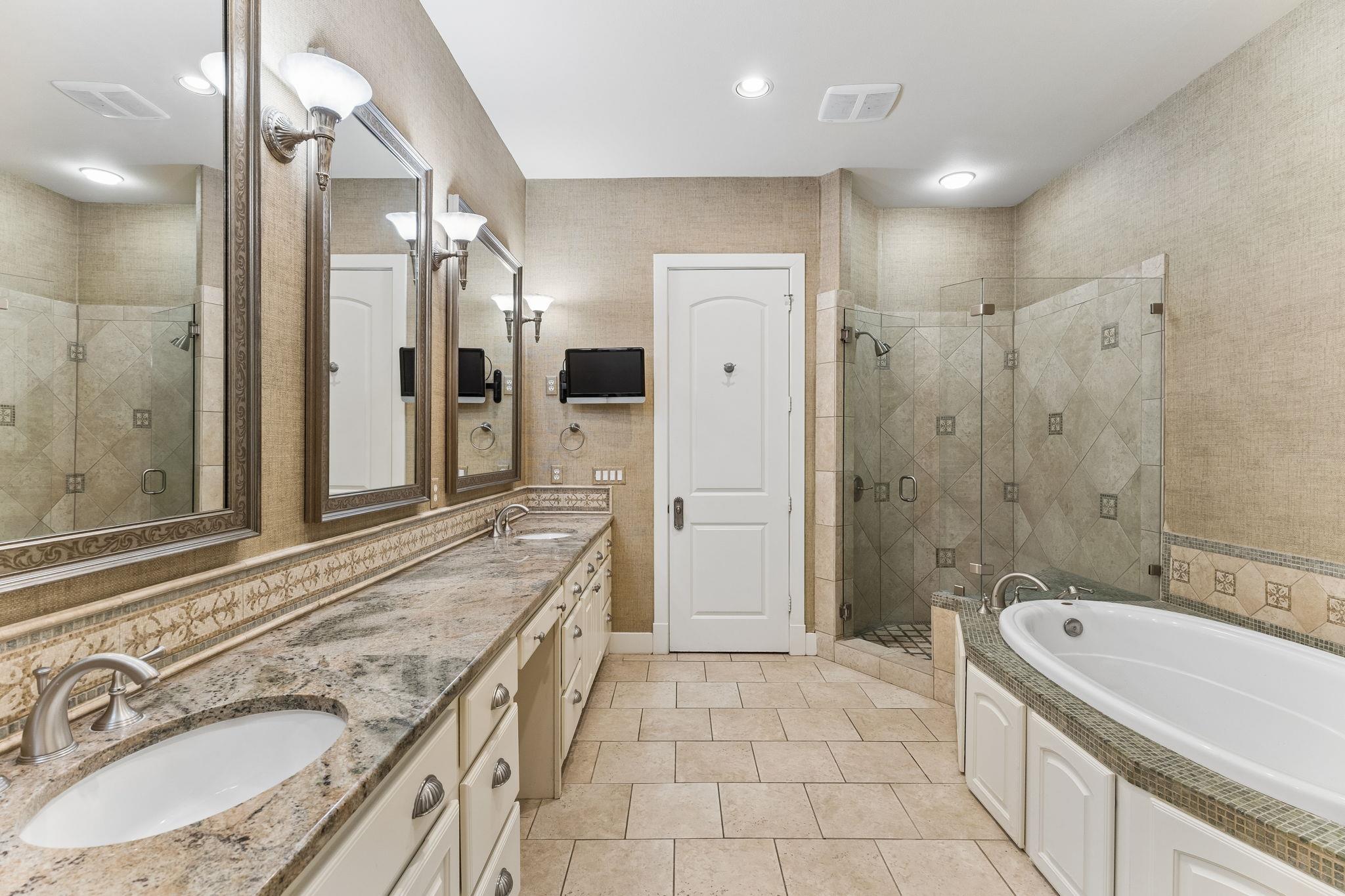 1529 Barton Springs RD # 9