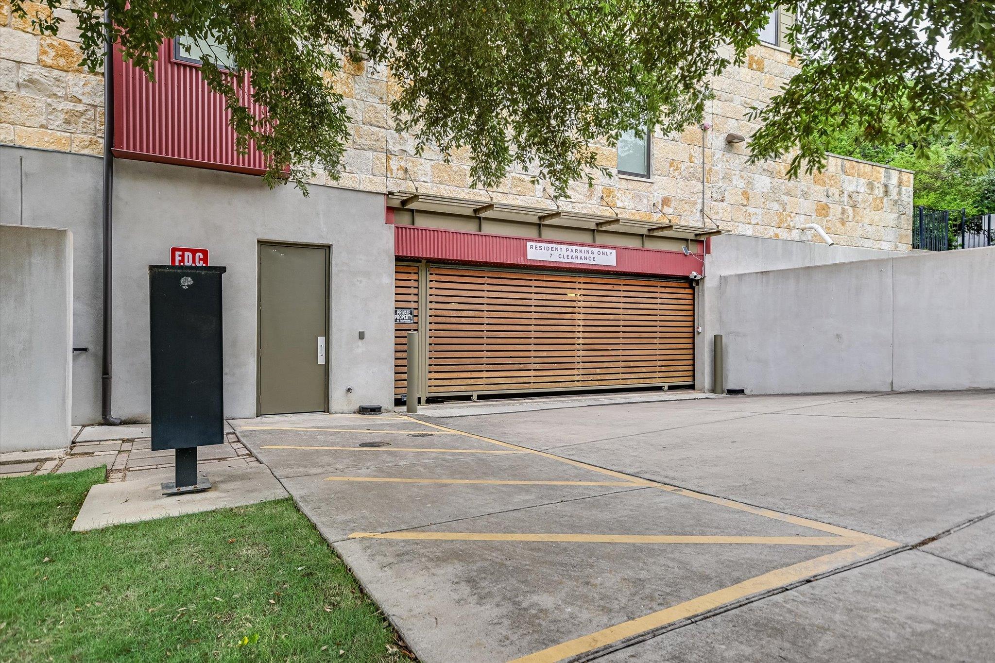 3200 Grandview ST # 15