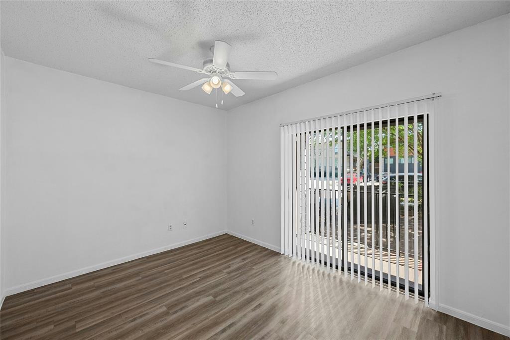 2901 San Jacinto BLVD # 104