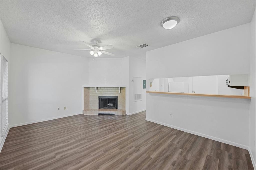 2901 San Jacinto BLVD # 104