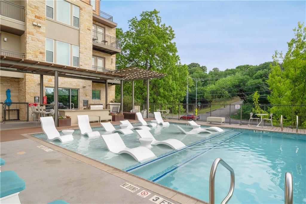 1900 Barton Springs RD # 1040