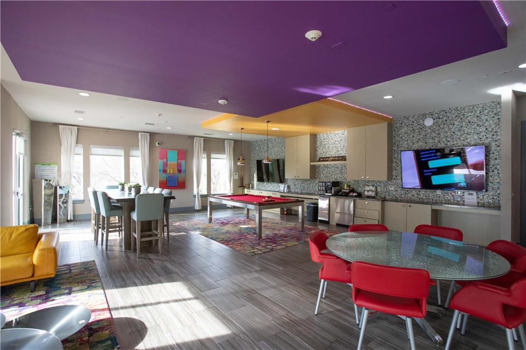 1900 Barton Springs RD # 1040