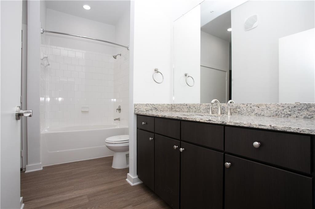 1900 Barton Springs RD # 1040