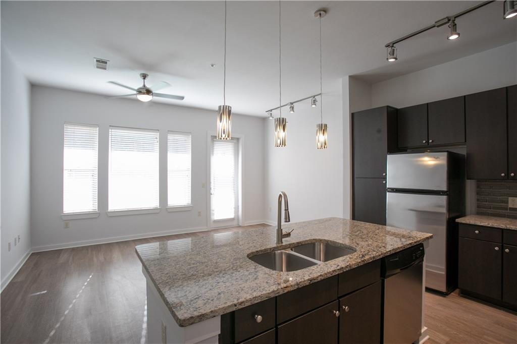 1900 Barton Springs RD # 1040