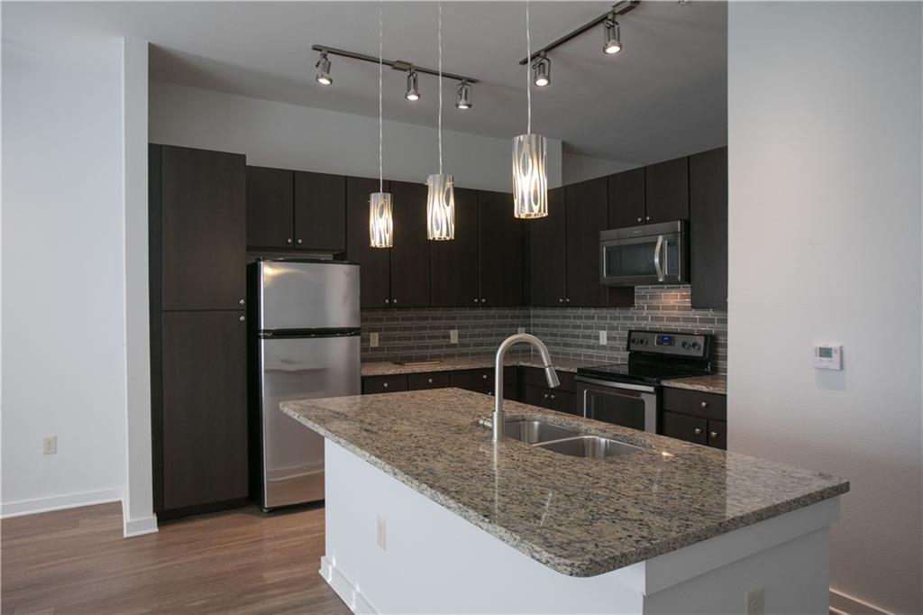 1900 Barton Springs RD # 1040