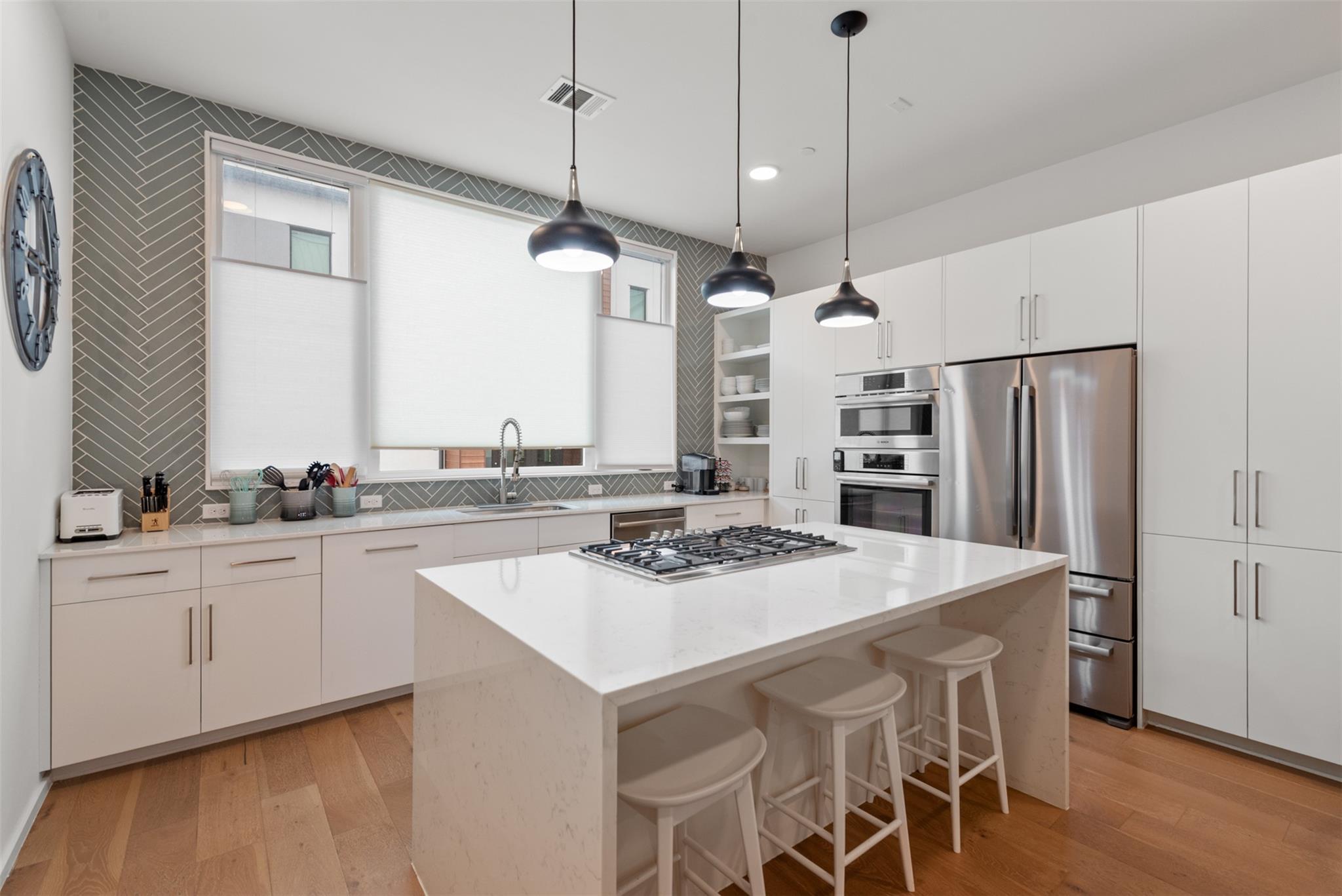 3100 Menchaca RD # 27