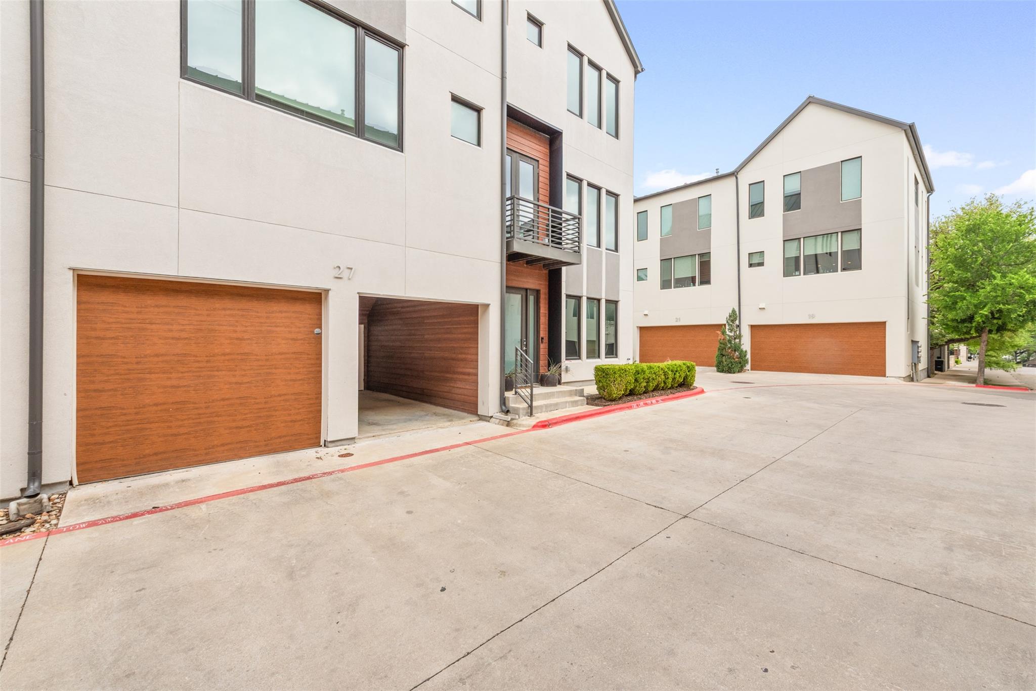 3100 Menchaca RD # 27