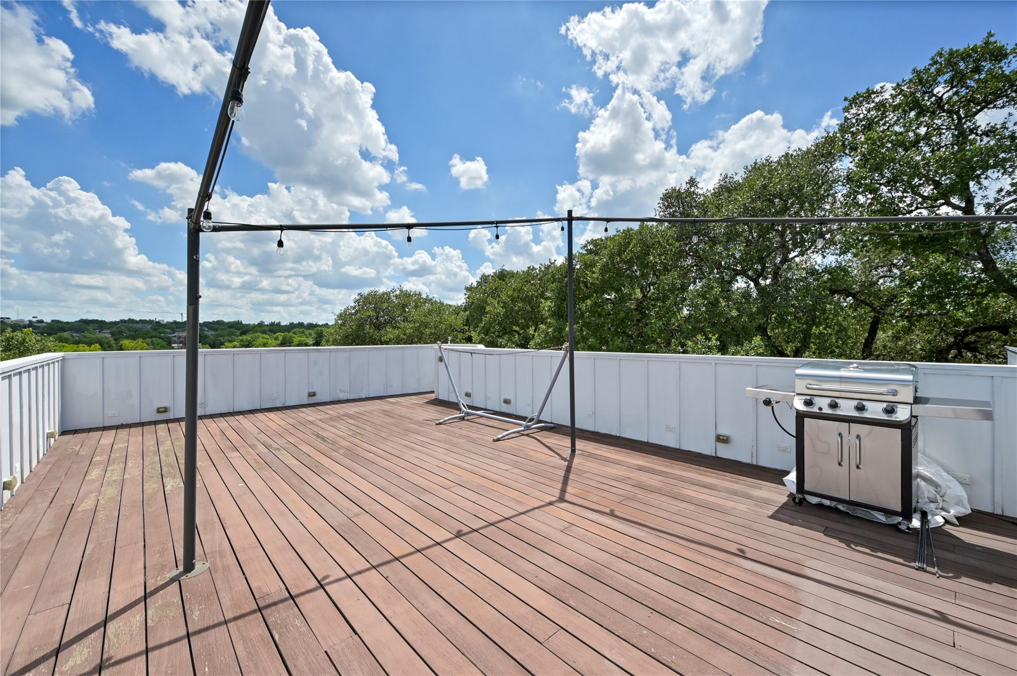 1208 Woodland Ave # A
