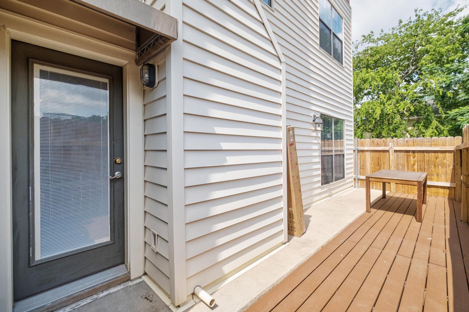 1704 West Ave # 108