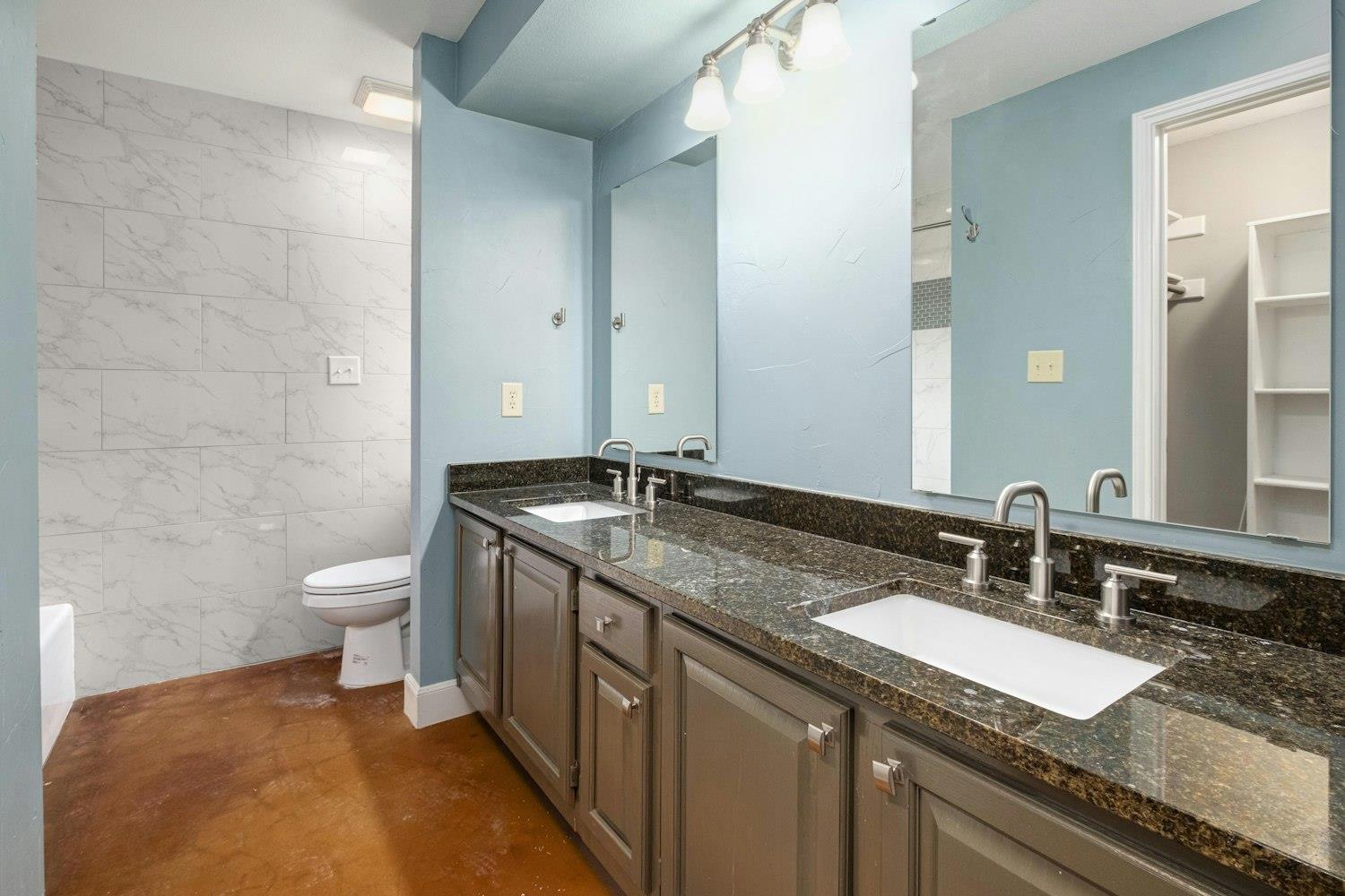 1704 West Ave # 108