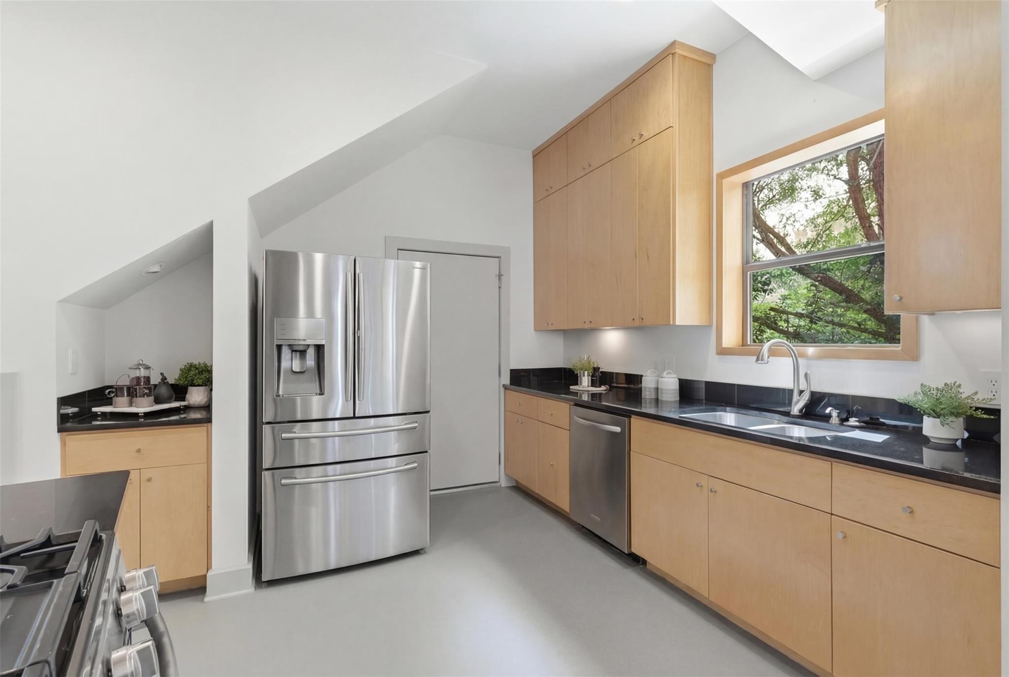 2608 Del Curto RD # 3