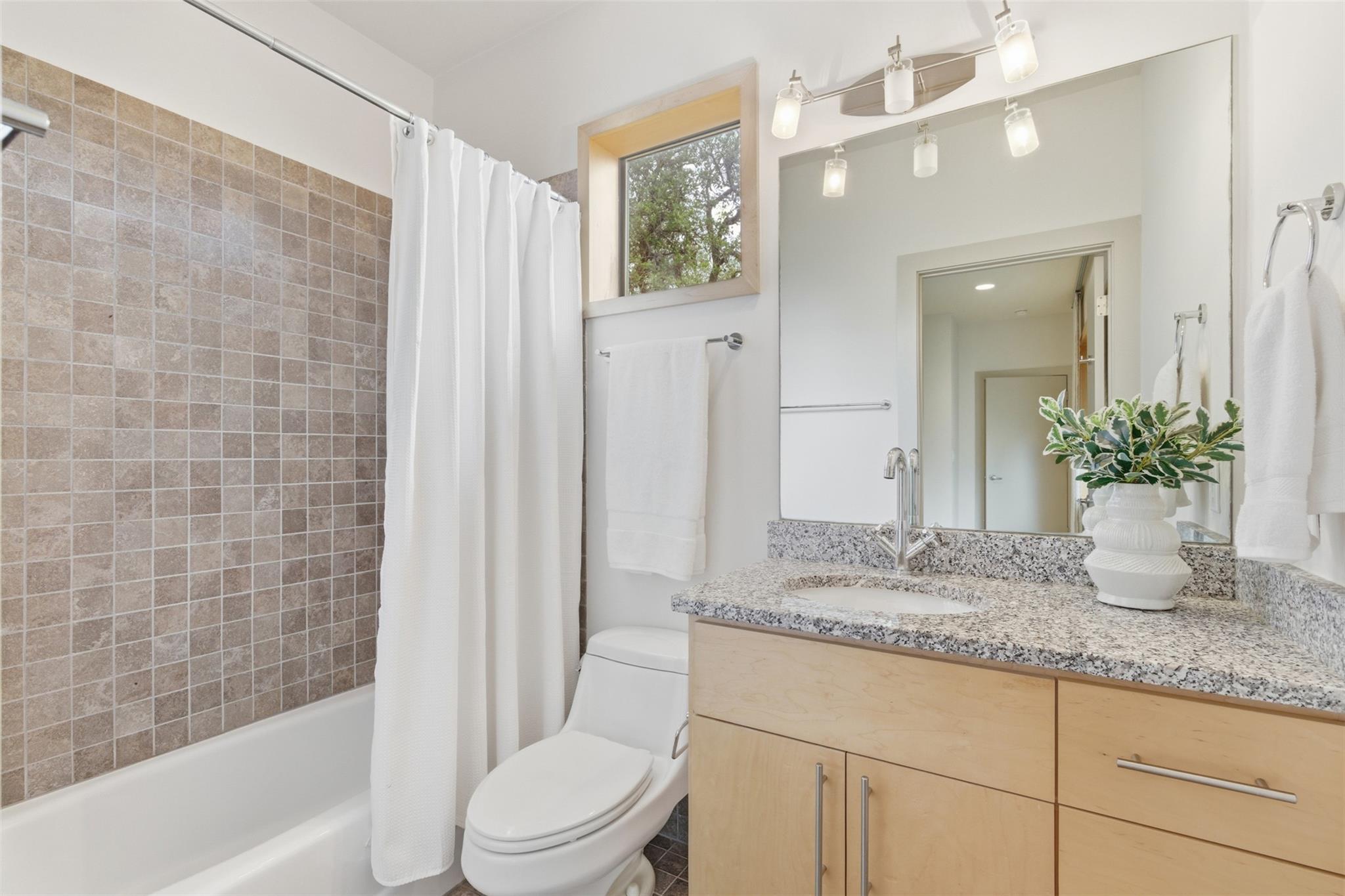 2608 Del Curto RD # 3