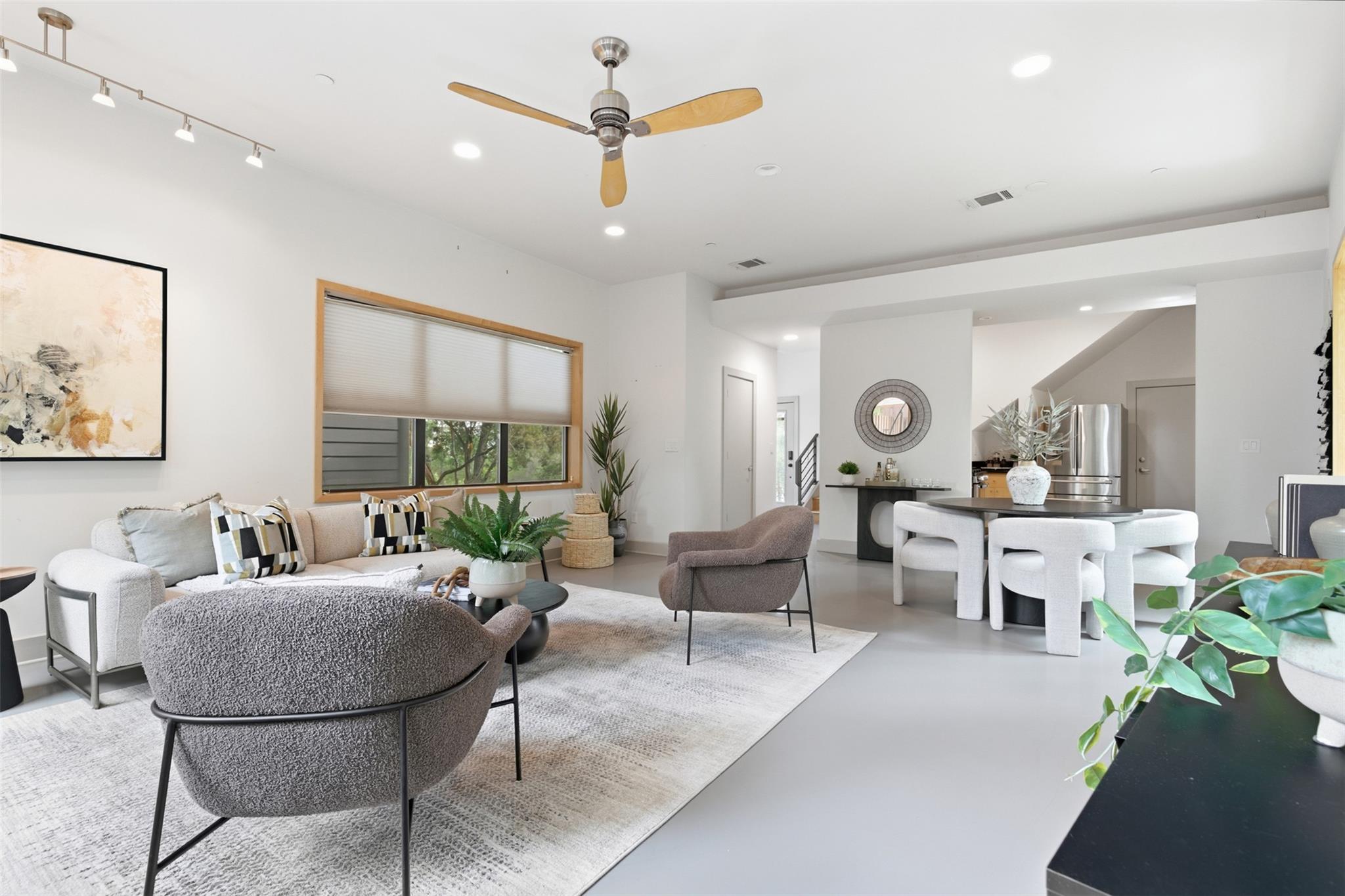 2608 Del Curto RD # 3