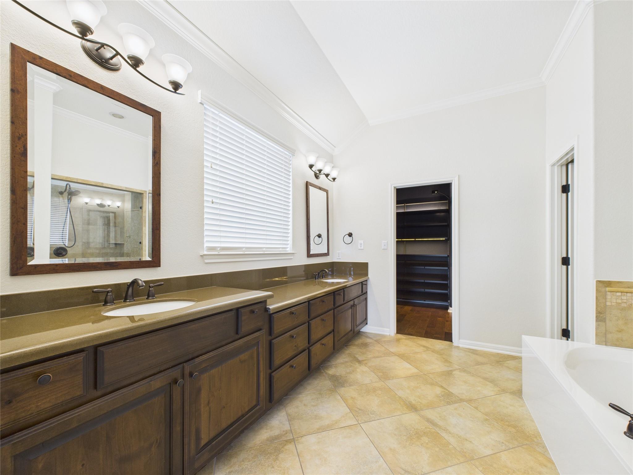 2624 Outlook Ridge LOOP