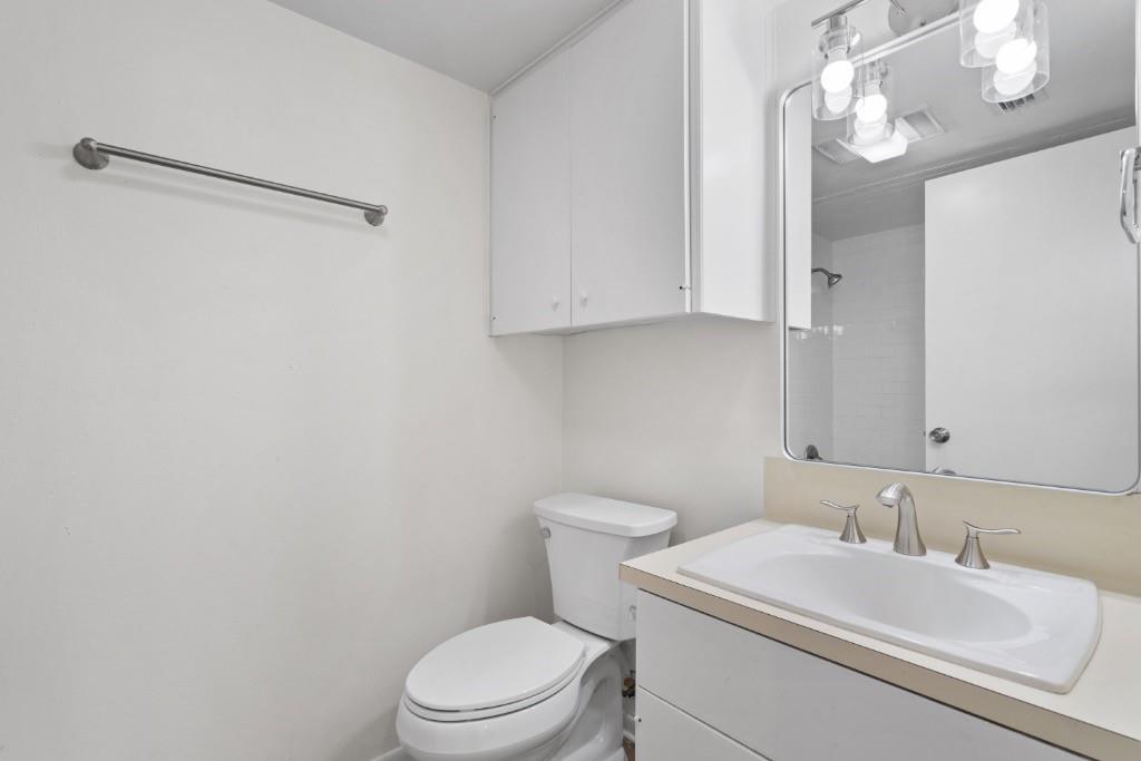 2109 Bridle PATH # B