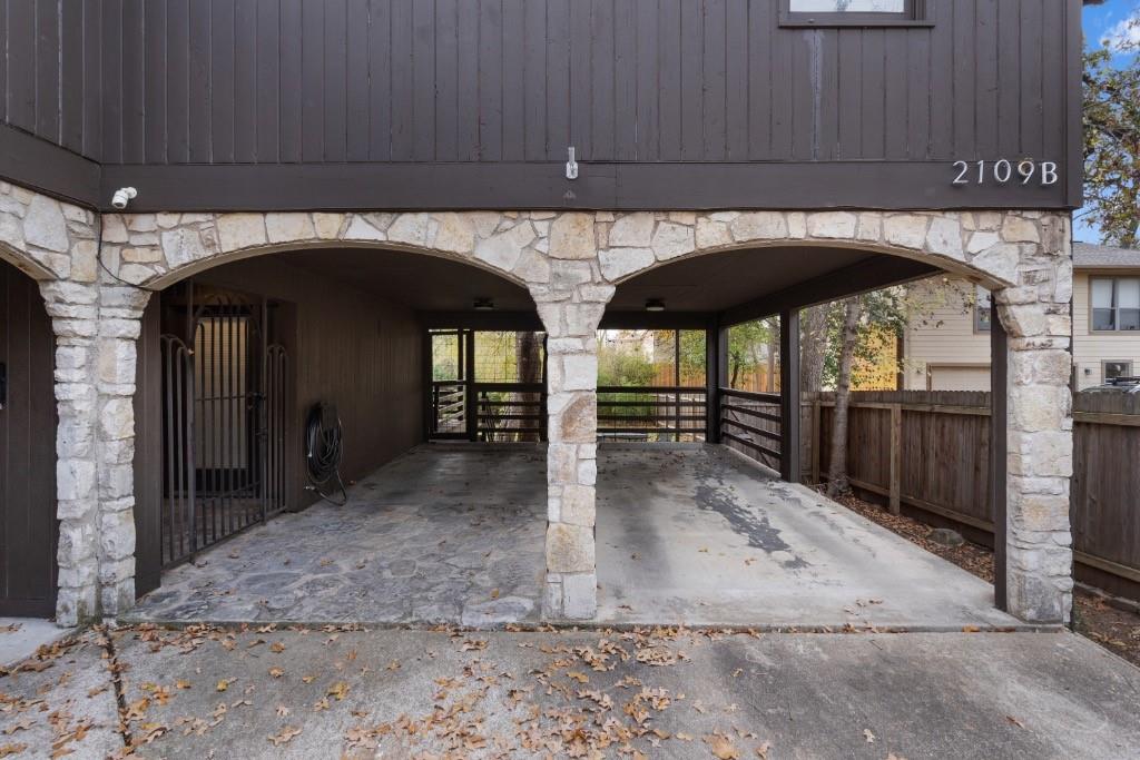 2109 Bridle PATH # B