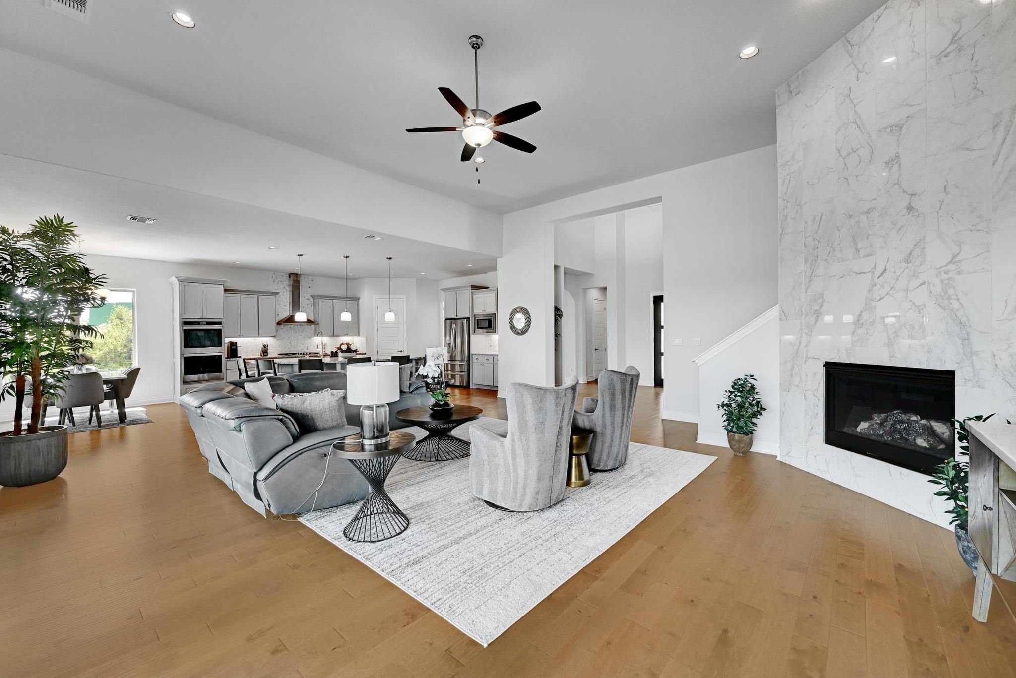 4809 SERENE HILLS DR