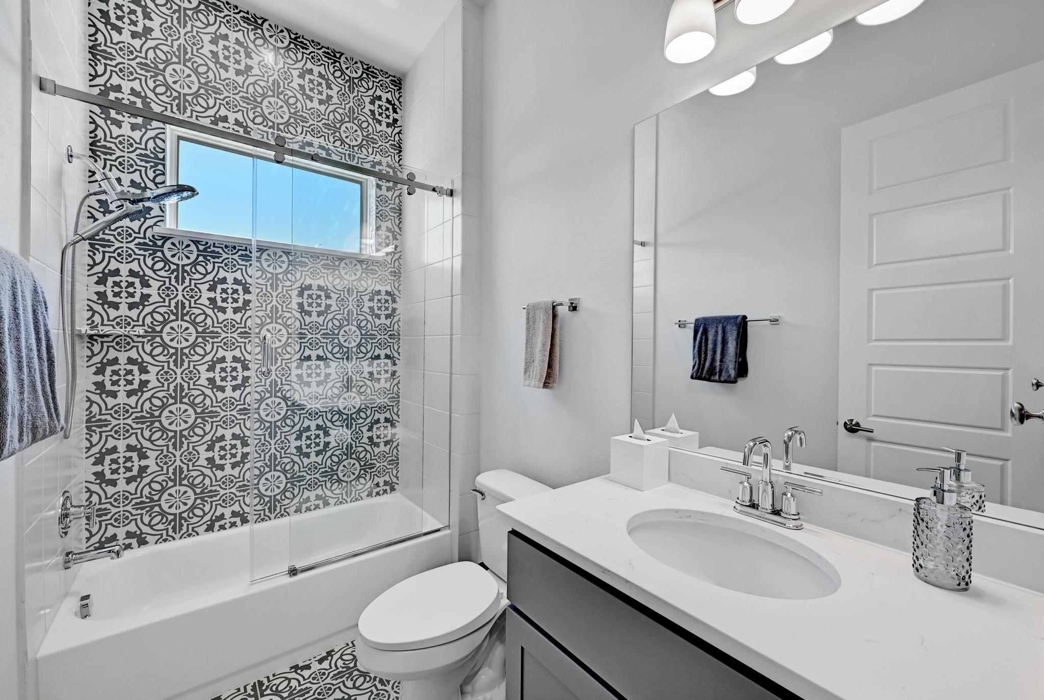 4809 SERENE HILLS DR