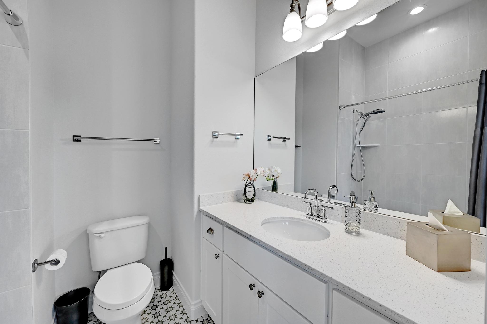 4809 SERENE HILLS DR