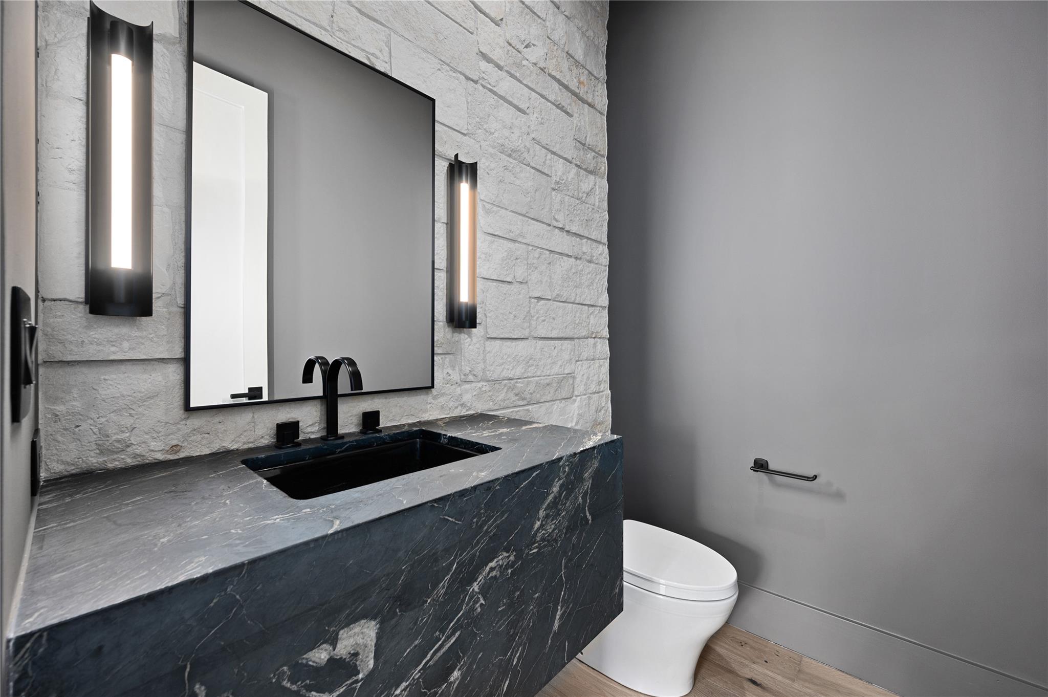 5809 Horizon Vista WAY