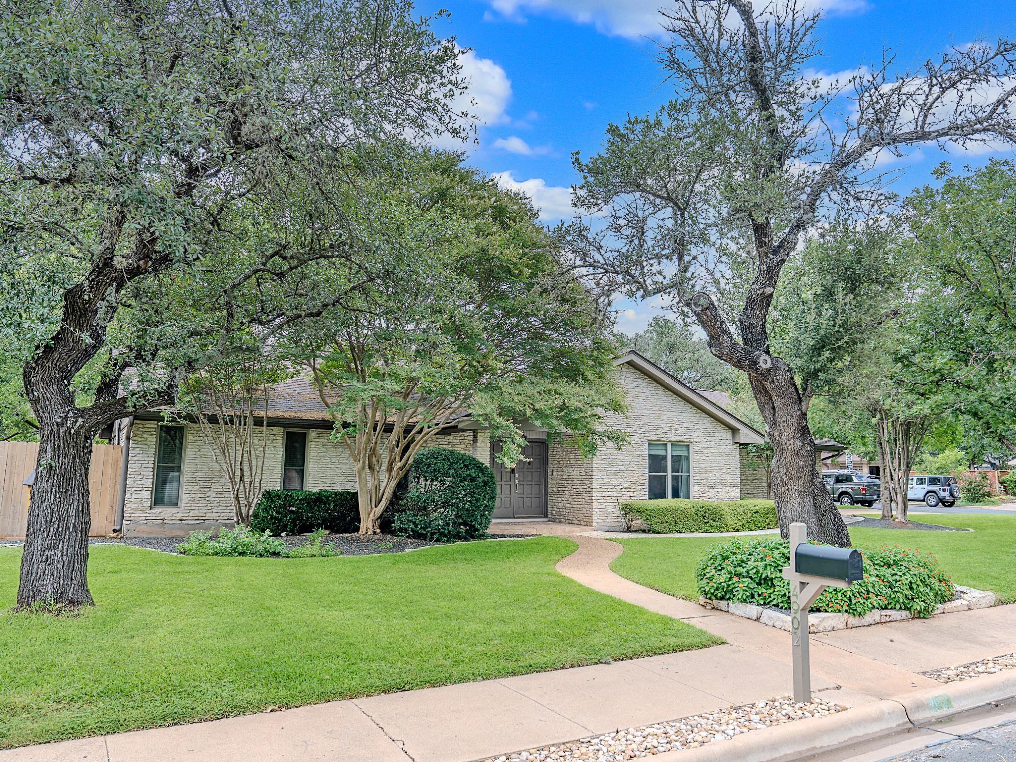 4902 Travis Country CIR