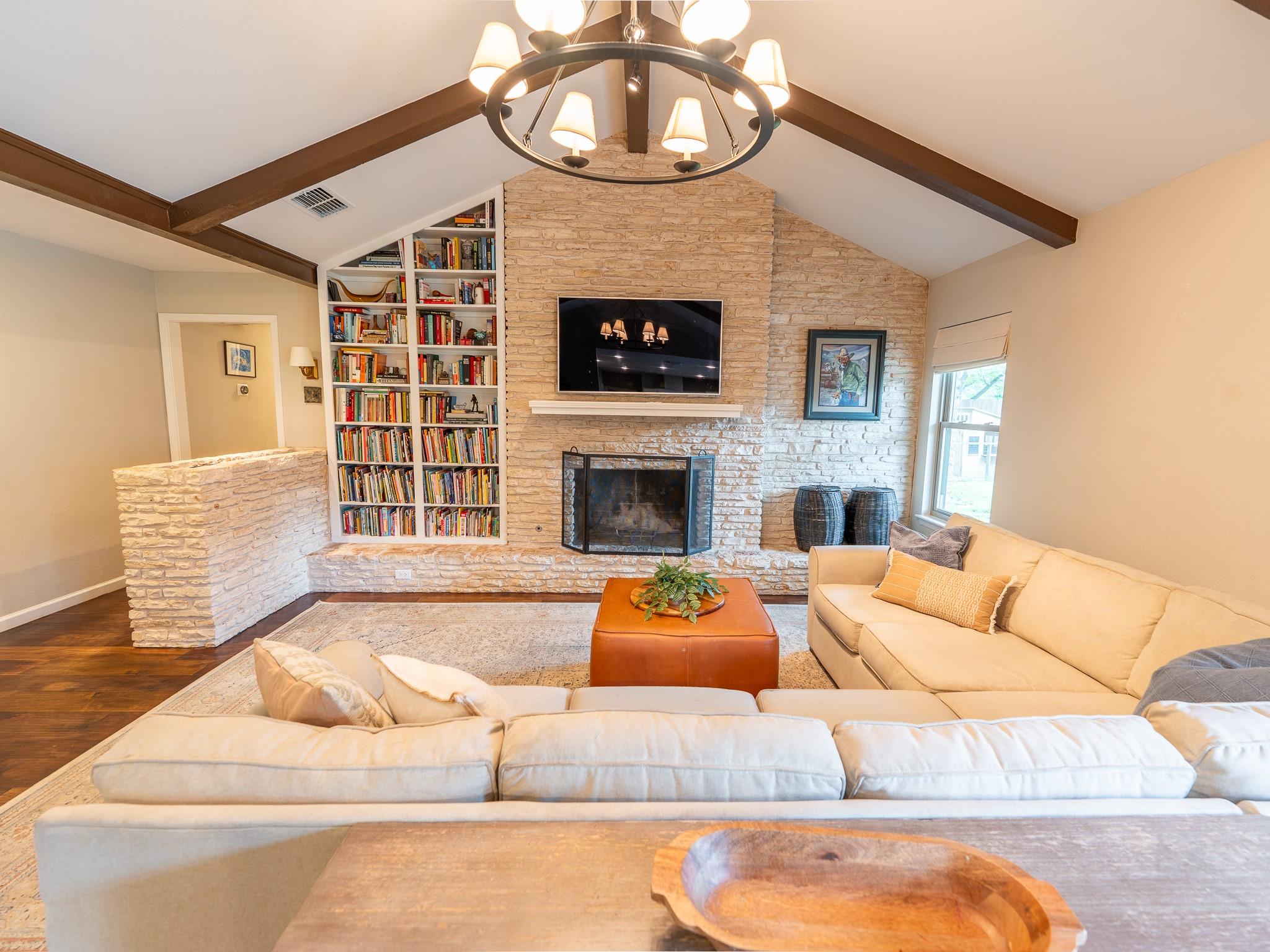 4902 Travis Country CIR