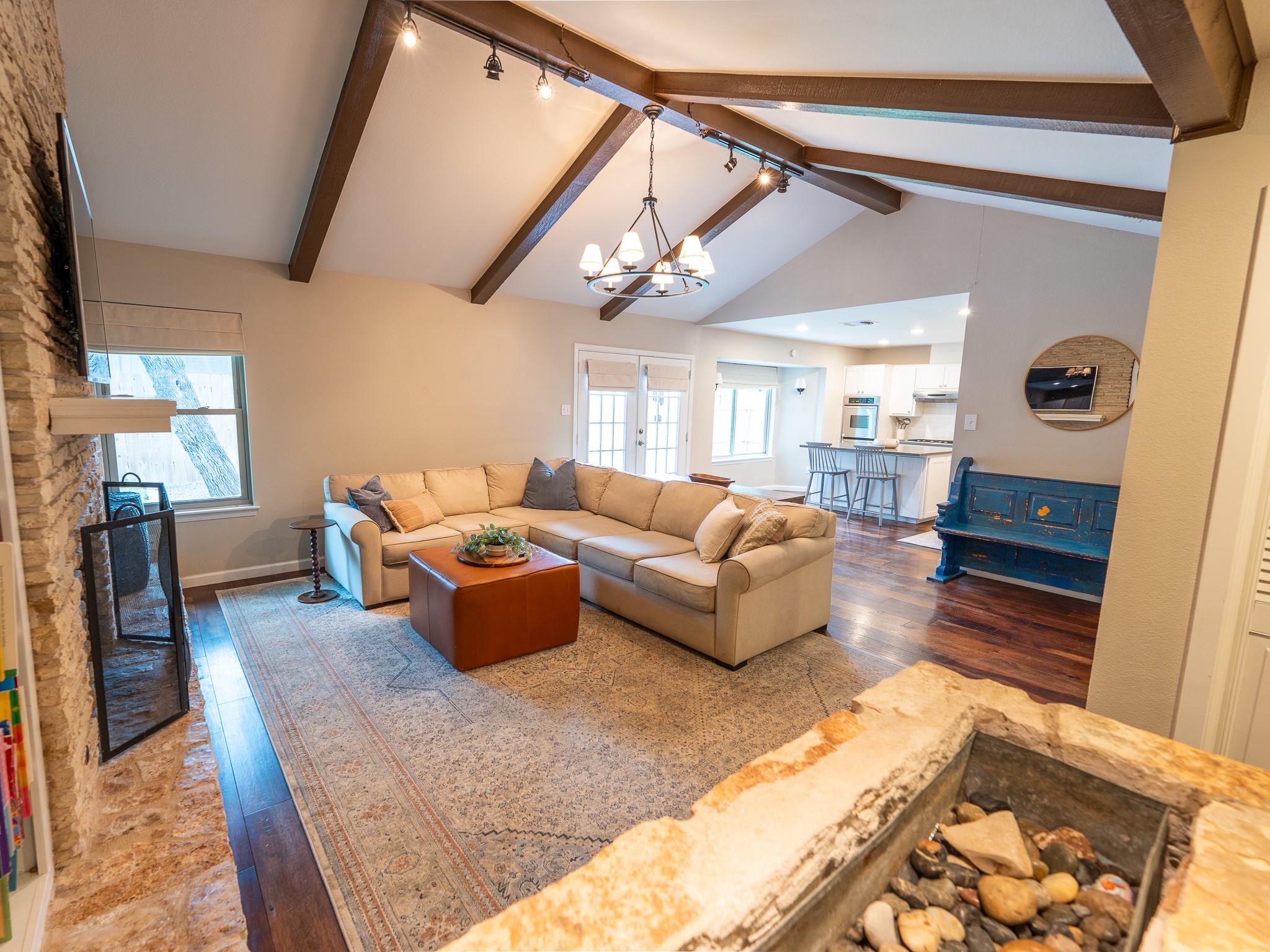 4902 Travis Country CIR