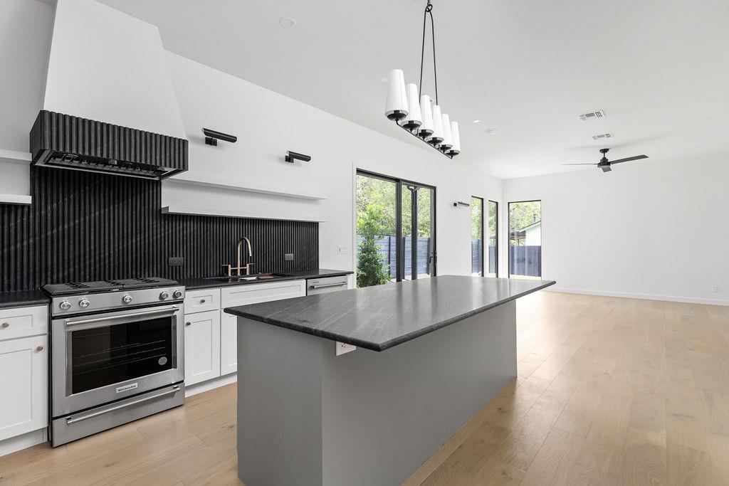 501 E 50th ST