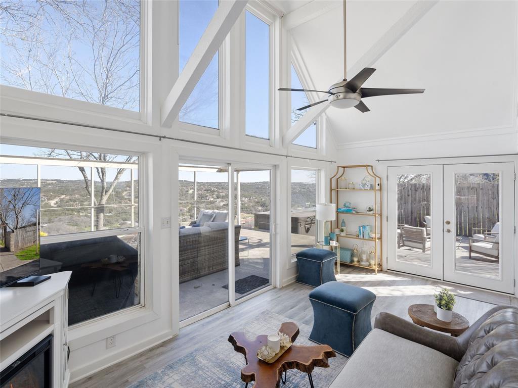 3117 Brass Buttons TRL