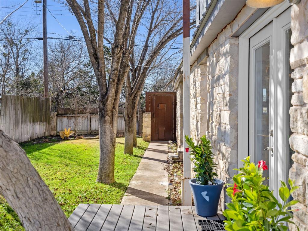 3117 Brass Buttons TRL